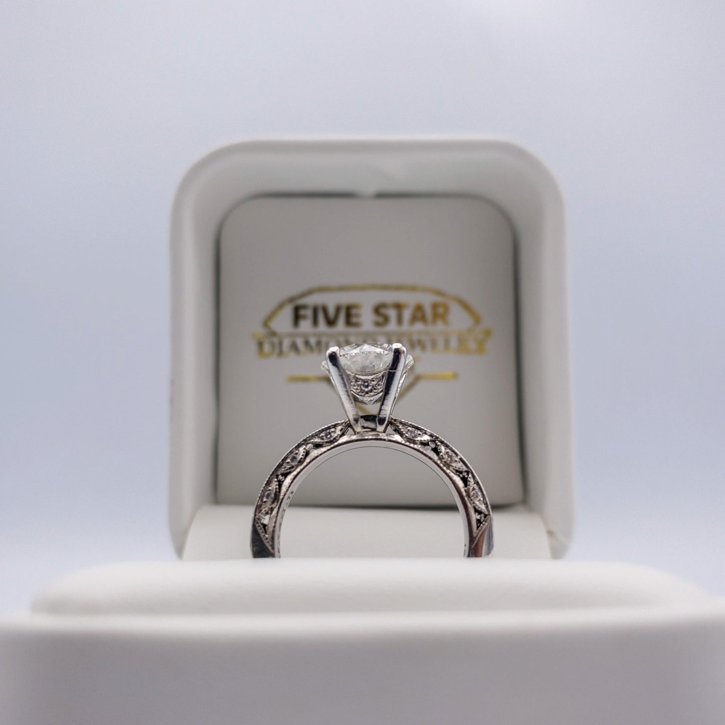 Round 2.67ct Center F VS1 18K White Gold Rhodium-plated Size 6 Engagement Ring IGI LG589305268