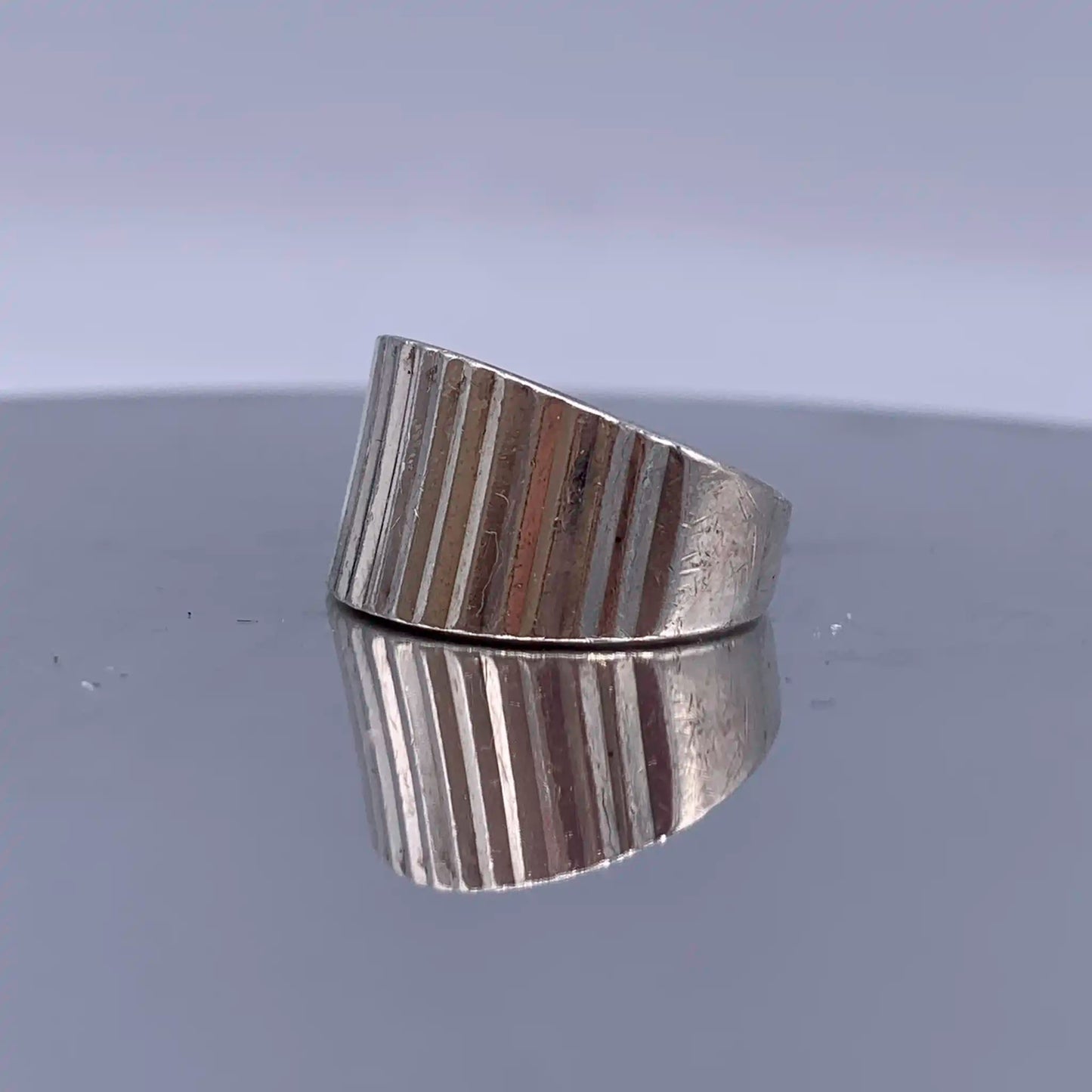 Vintage Sterling-Silver Ring - Modernist Style - Hand-Me-Diamonds