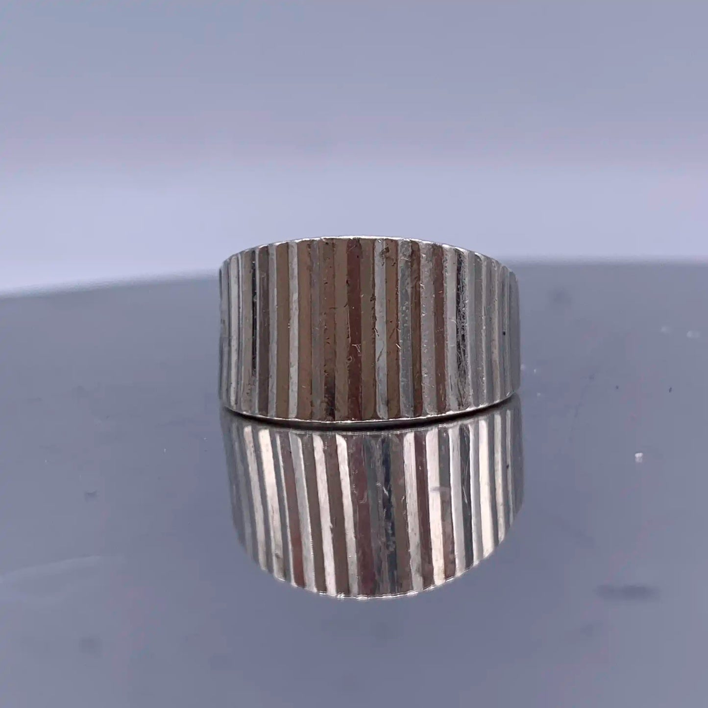 Vintage Sterling-Silver Ring - Modernist Style - Hand-Me-Diamonds