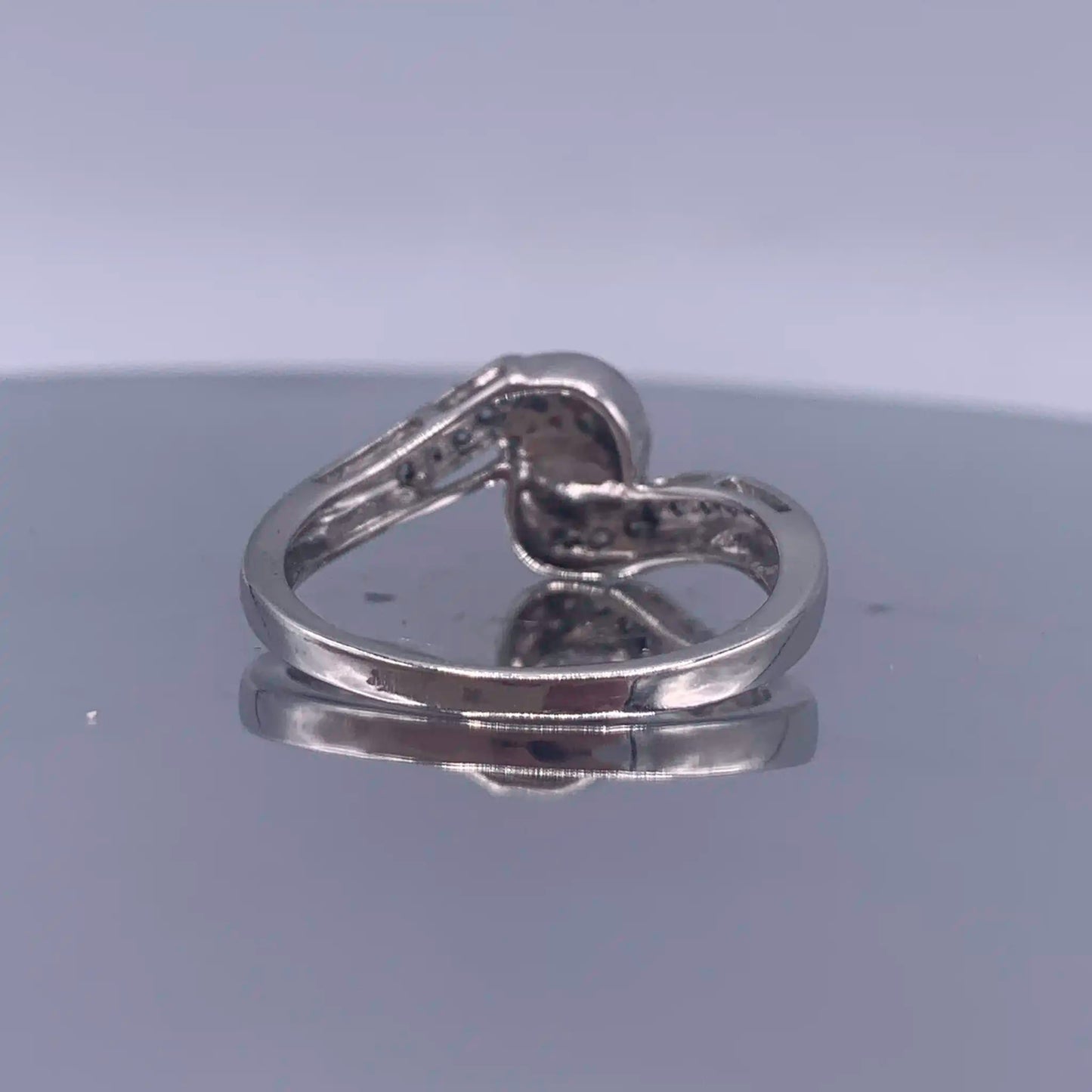 Vintage Sterling-Silver Pearl Ring - Hand-Me-Diamonds