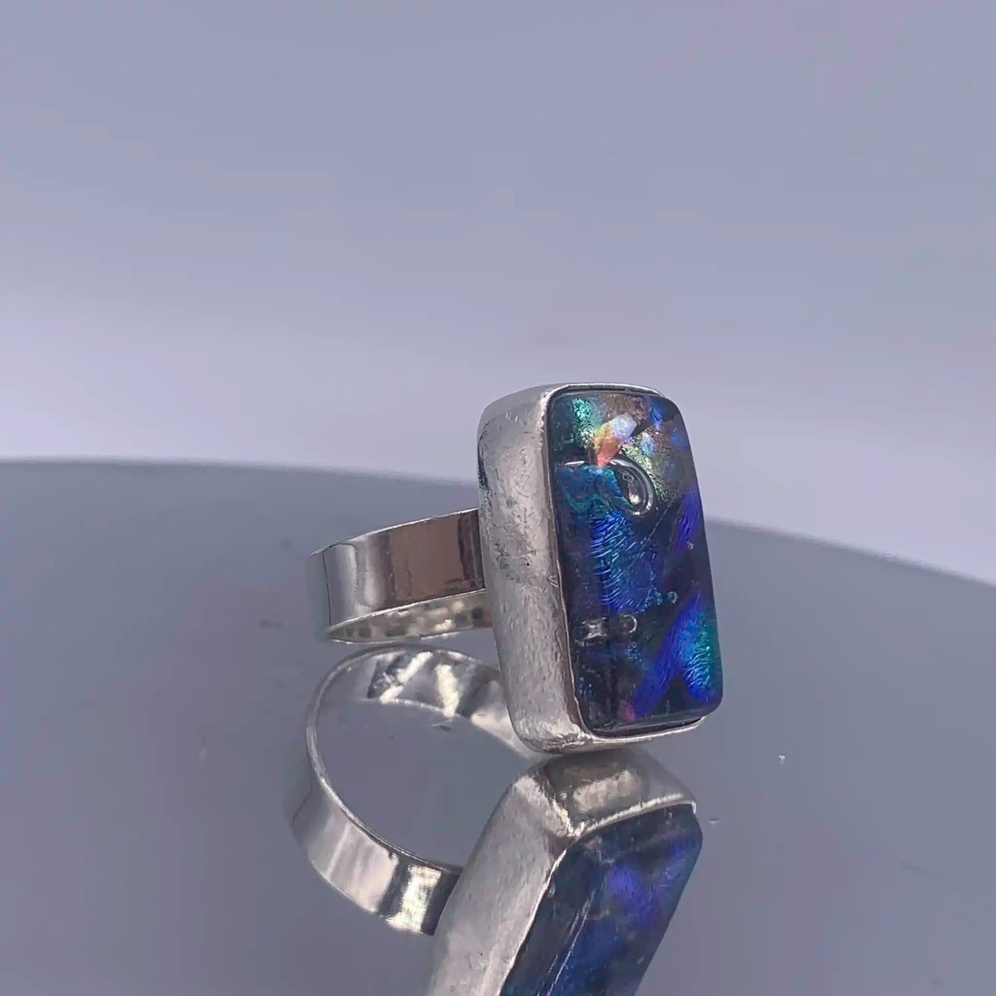 Vintage Sterling-Silver Resin Ring Size 7 - Hand-Me-Diamonds
