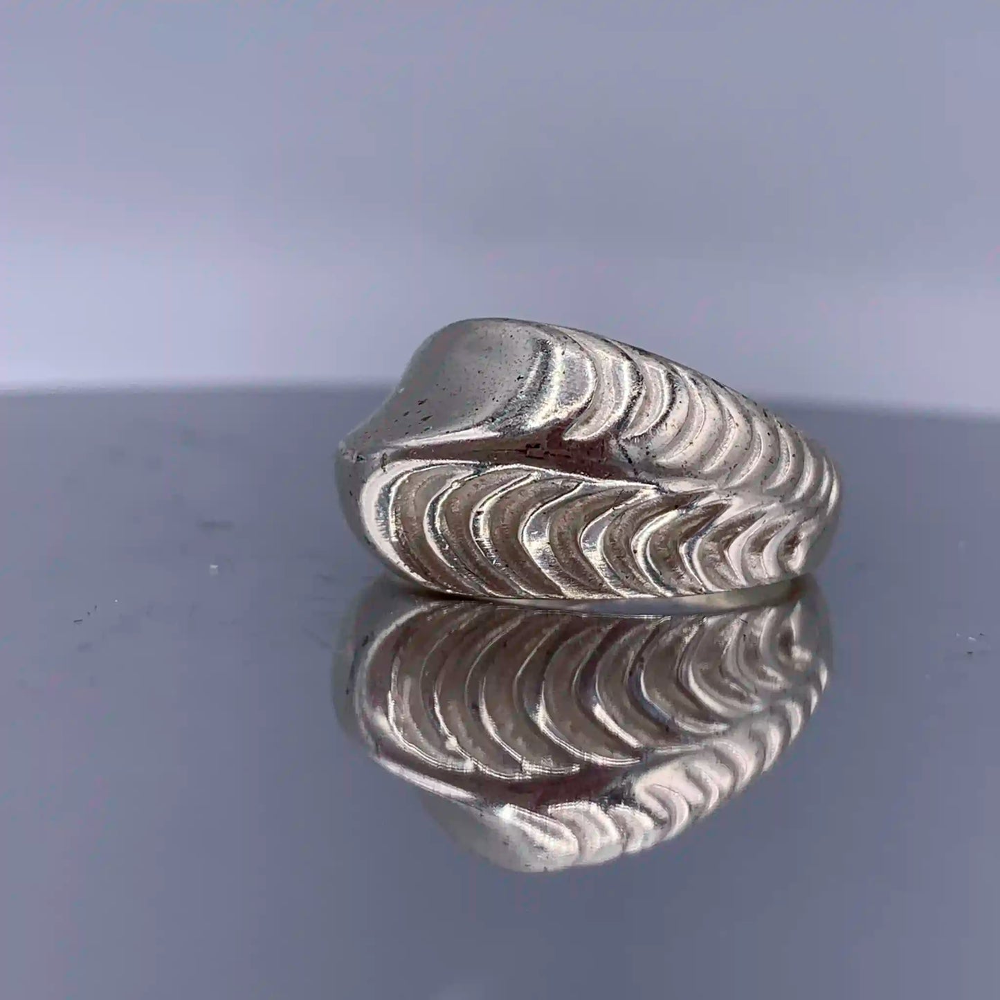 Solid Sterling-Silver Vintage Ring - Hand-Me-Diamonds