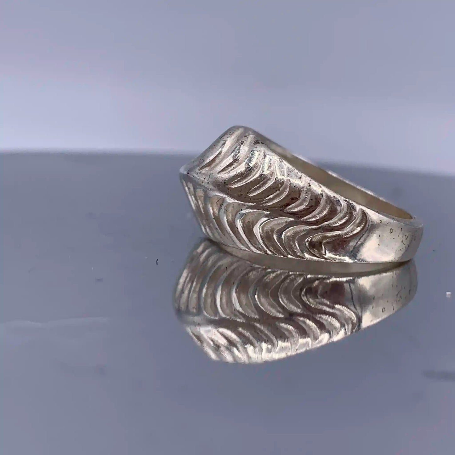 Solid Sterling-Silver Vintage Ring - Hand-Me-Diamonds