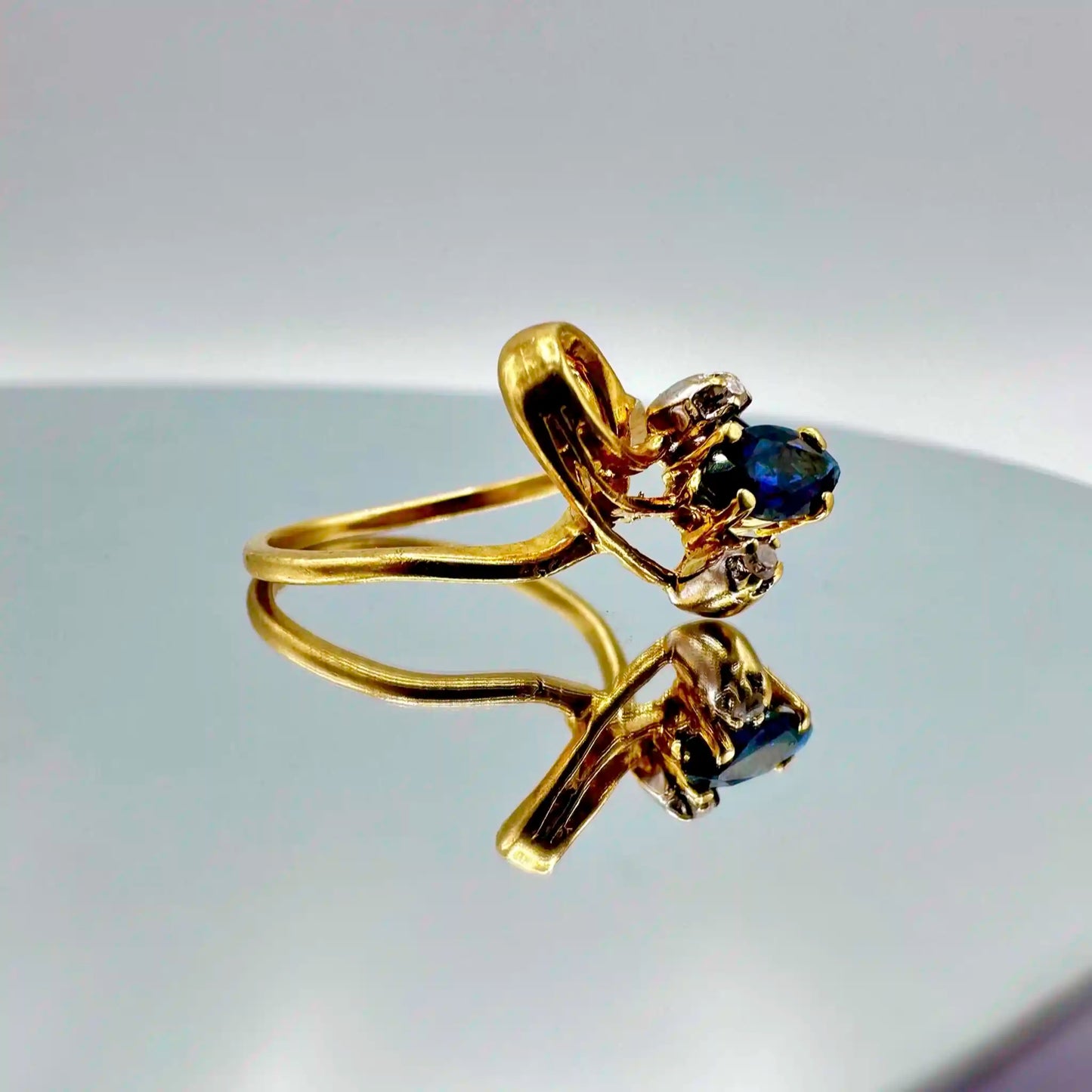 Vintage Corkscrew-Sapphire and Diamond Solid 10k Gold Ring - Hand-Me-Diamonds