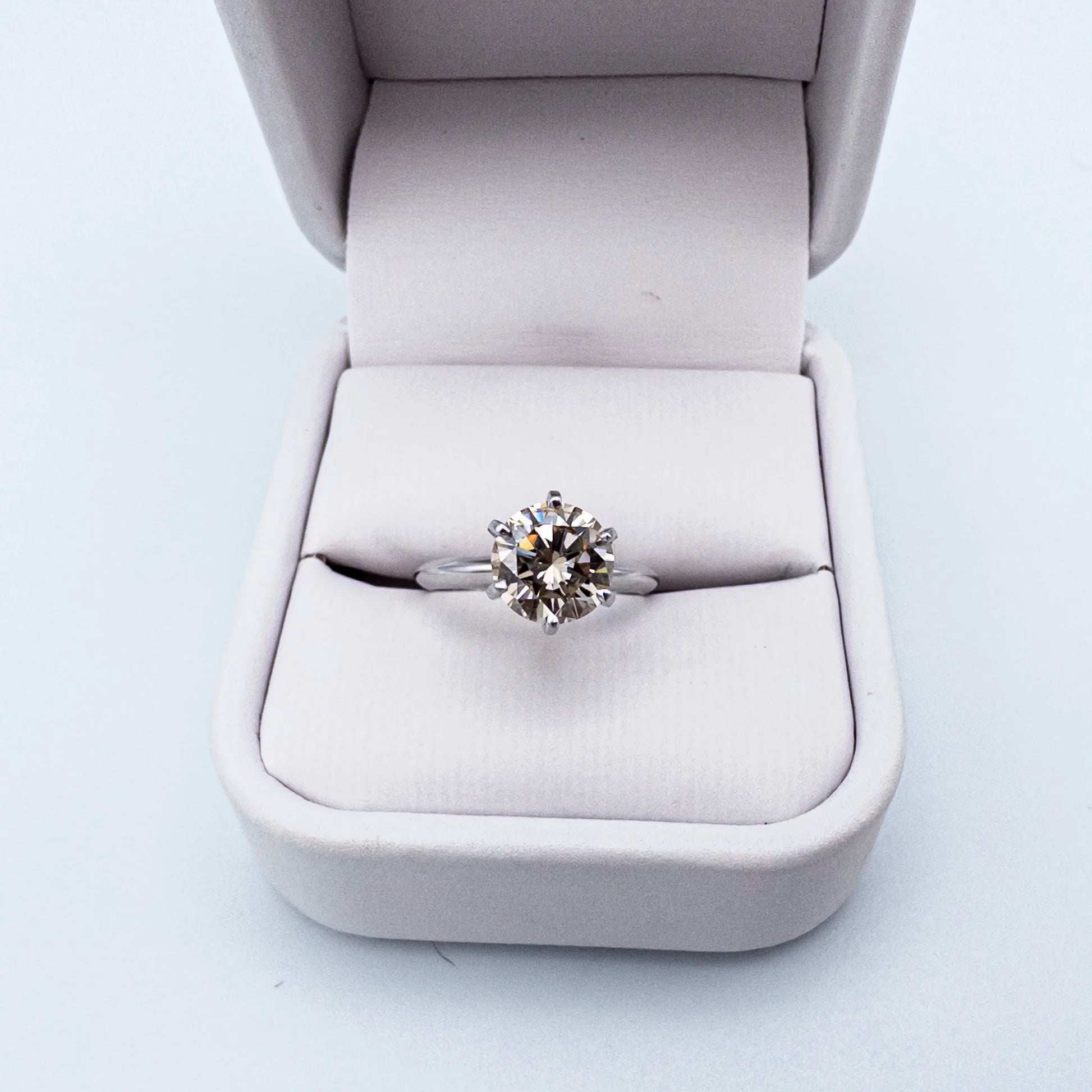 14K Gold 2.15ct Mined Diamond Tiffany Style Ring