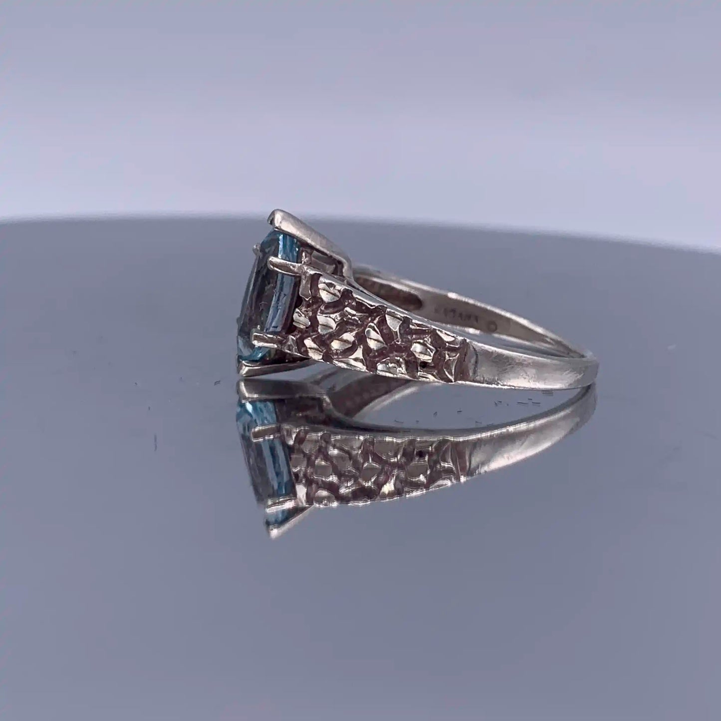 Vintage Swiss-Blue Topaz Sterling Silver Ring - Hand-Me-Diamonds
