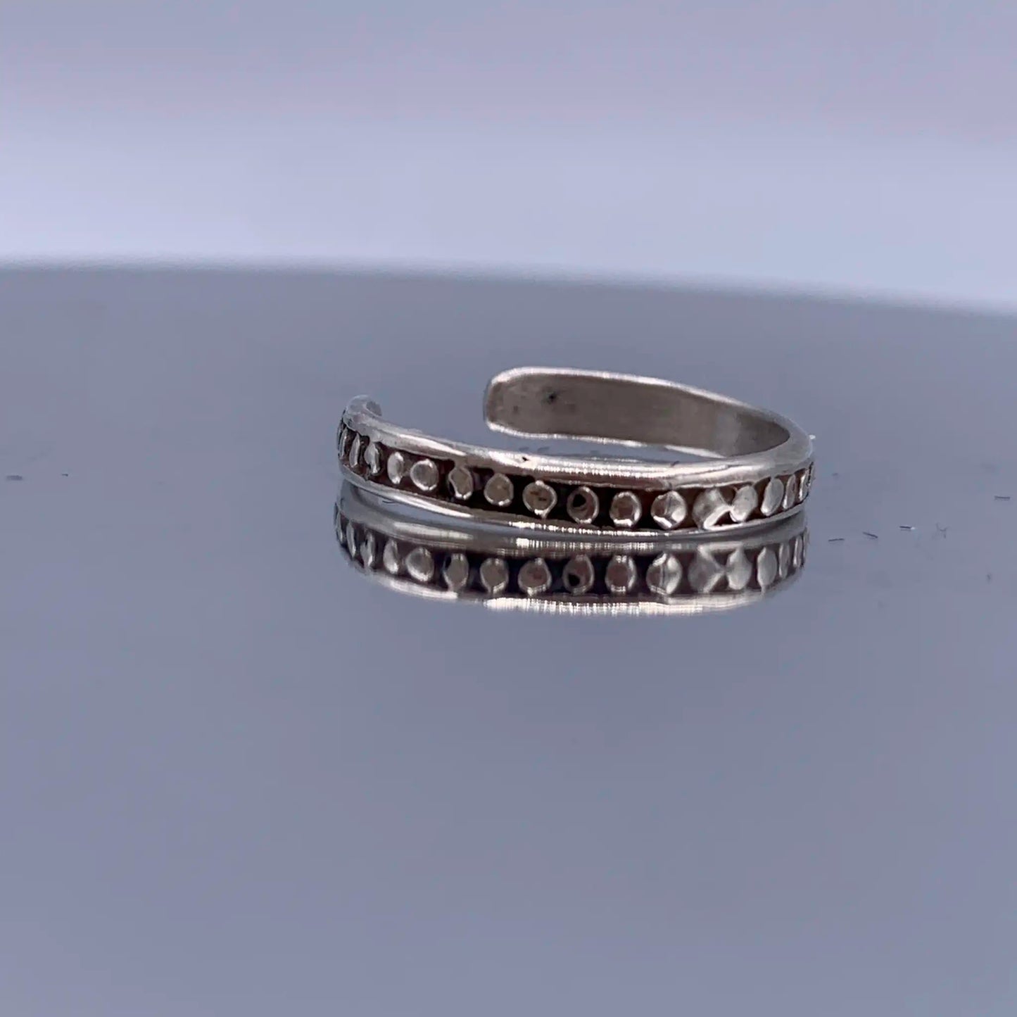 Vintage Sterling-Silver Adjustable Ring - Hand-Me-Diamonds