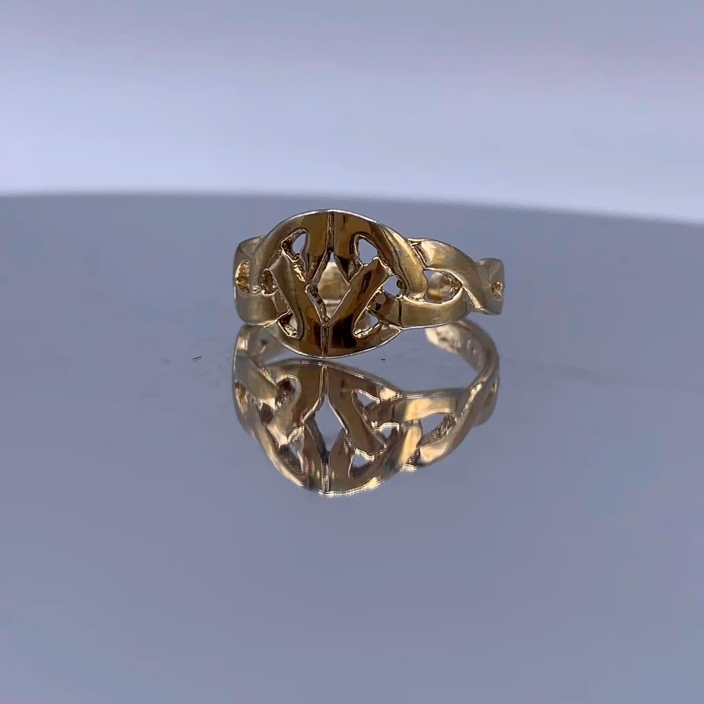 Vintage Sterling-Silver Celtic Ring - Hand-Me-Diamonds