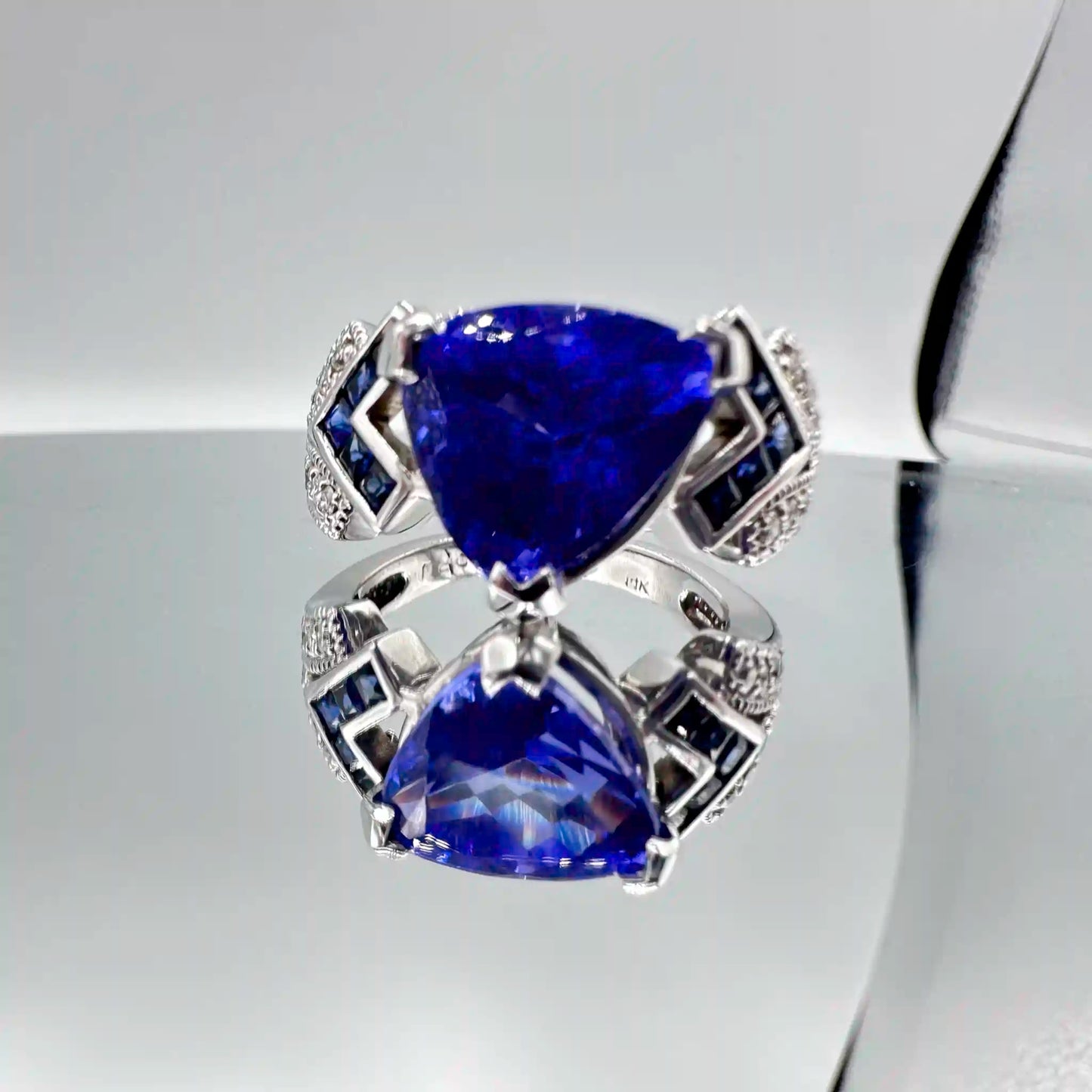 14K GIA Investment-Grade 6.11 CT AAAA Tanzanite, Sapphire and Diamond Ring - Hand-Me-Diamonds